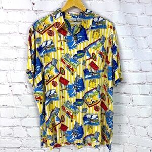 Vintage Novelty Print Women’s Hawaiian shirt blouse travel button down yellow